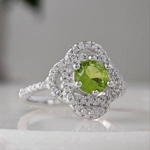 Green Peridot ring, size 7, 925 Sterling Silver Charmed Aroma